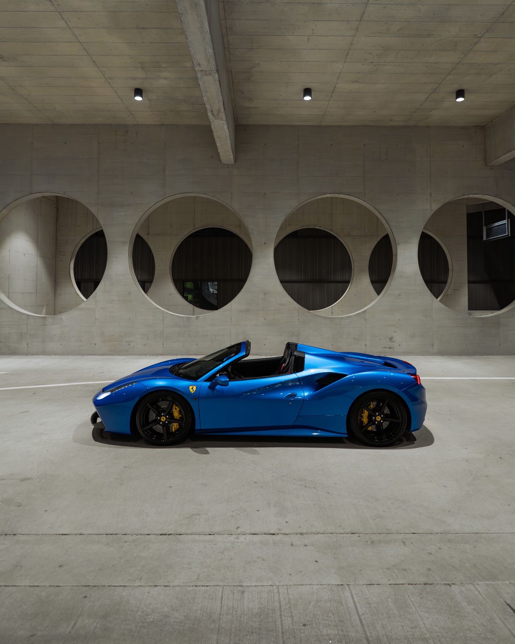 Ferrari 488 Spider Seitenansicht
